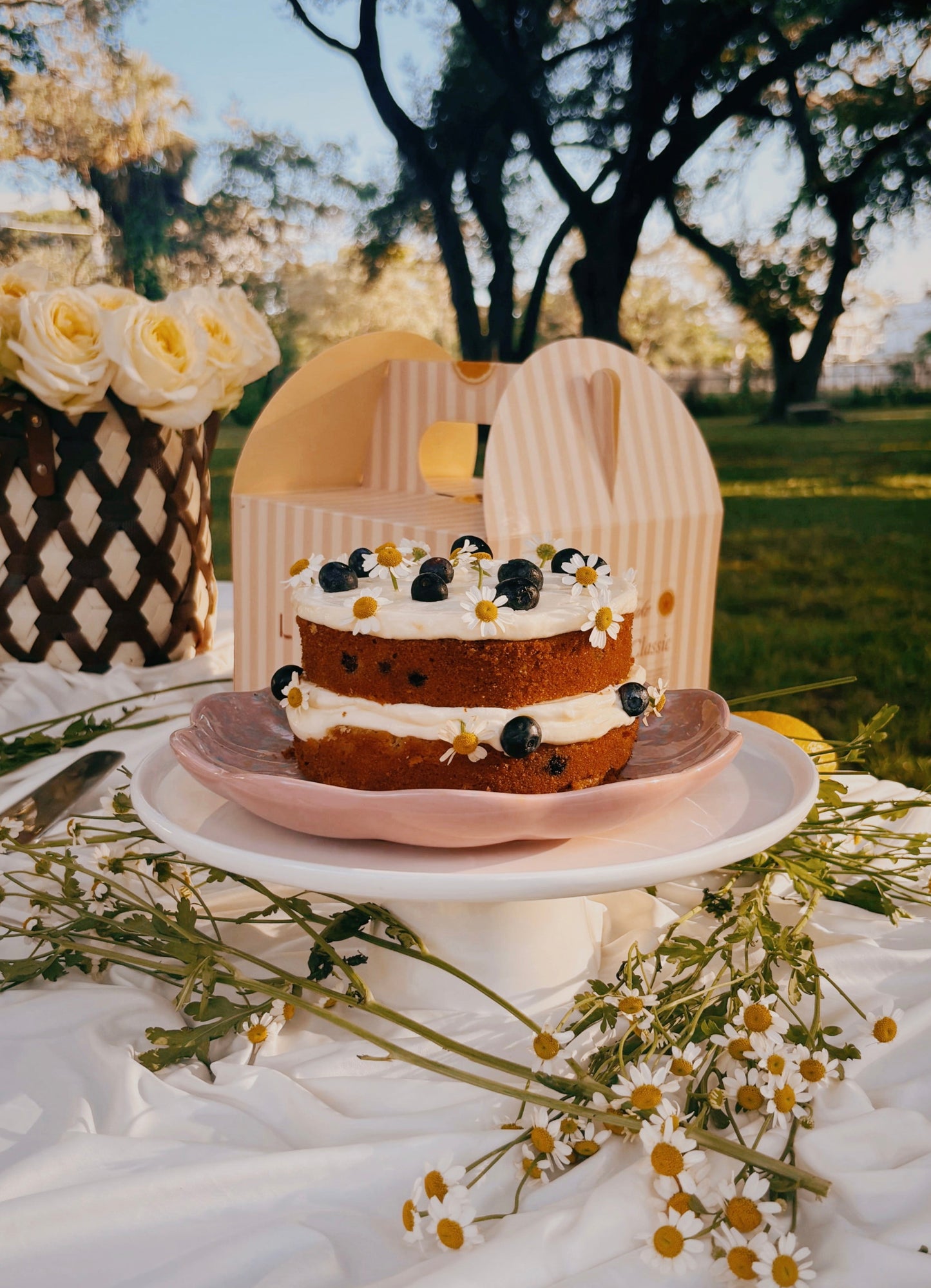 Lemon Blue Bloom Cake