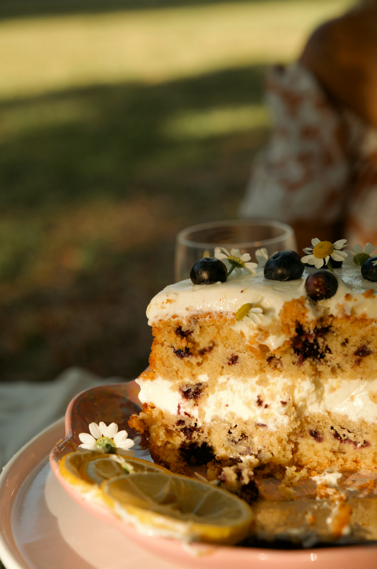 Lemon Blue Bloom Cake